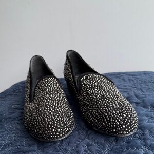 Stuart Weitzman GORGEOUS Black Crystal-Embellished Slip-Ons like new size 9